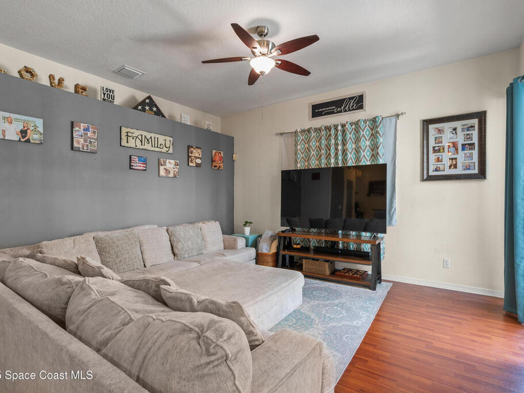 2618 Aston Circle, Melbourne, FL 32940