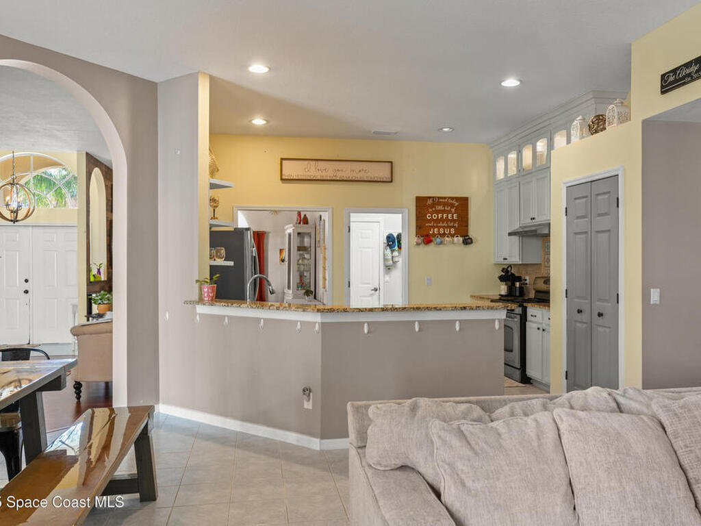 2618 Aston Circle, Melbourne, FL 32940