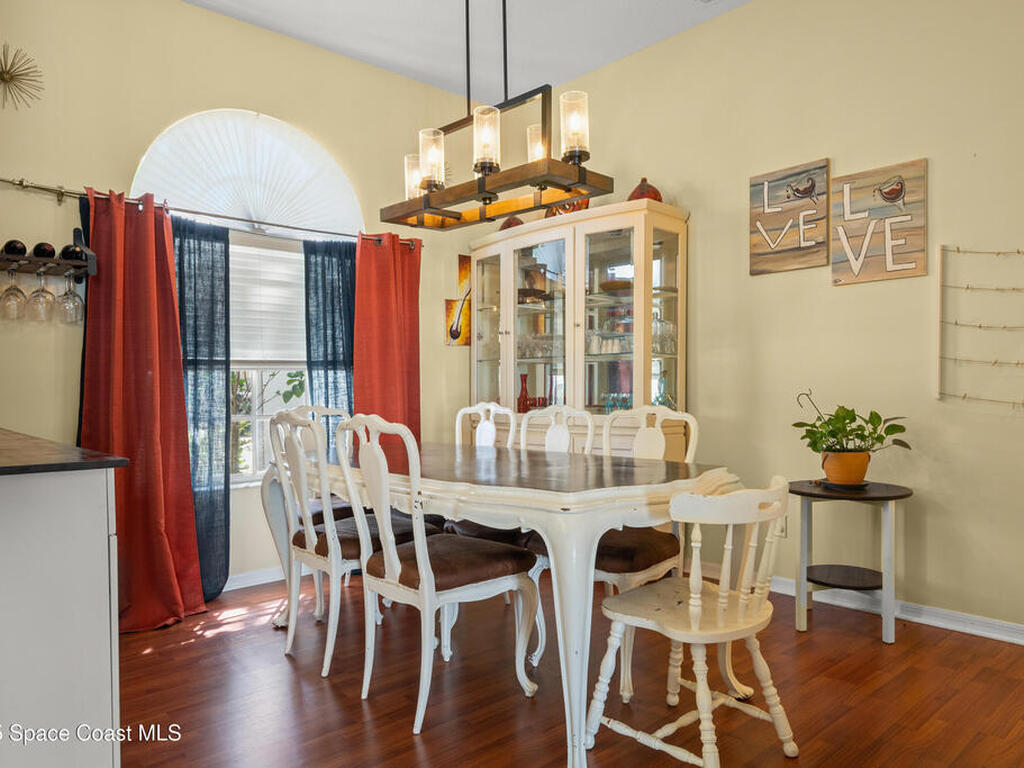 2618 Aston Circle, Melbourne, FL 32940