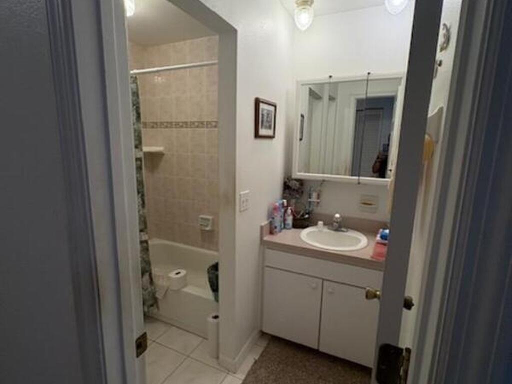 995 Botany Lane, Rockledge, FL 32955