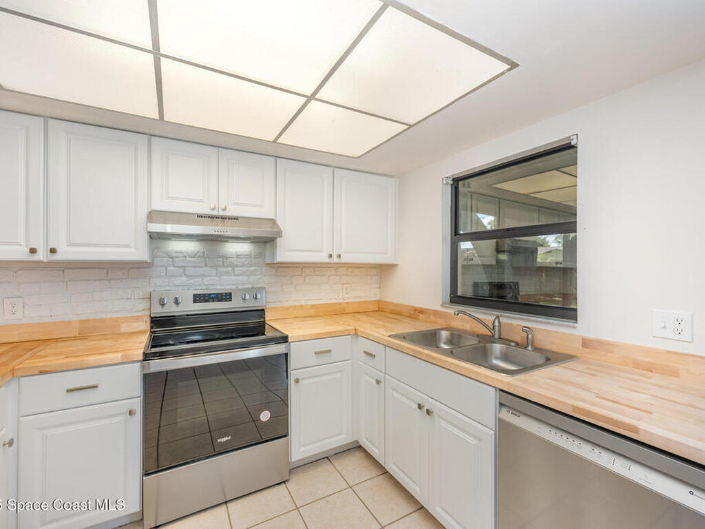 2211 Longbow Road, Cocoa, FL 32926