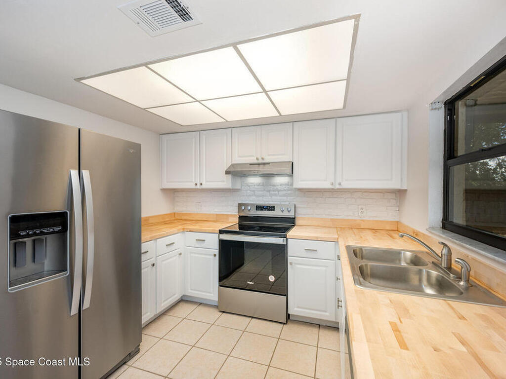 2211 Longbow Road, Cocoa, FL 32926