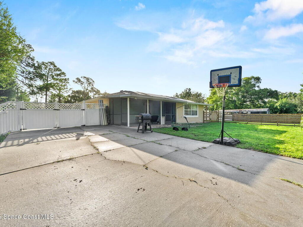 2170 Michigan Street, Melbourne, FL 32904