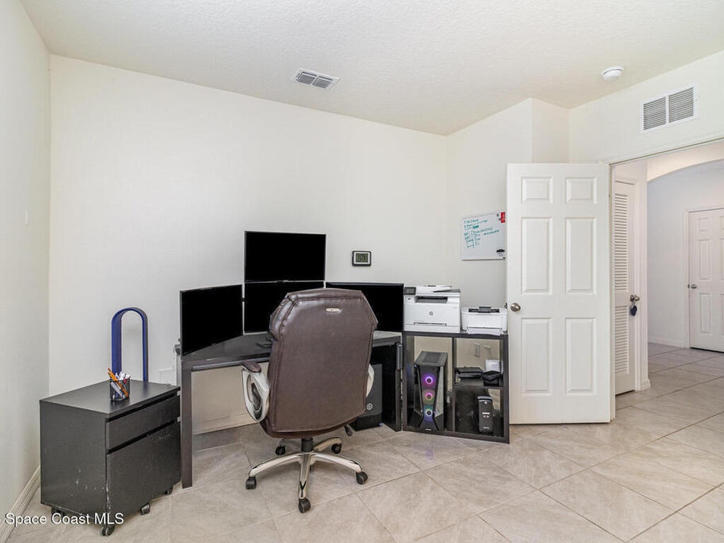 3920 Foggy Mist Road, Palm Bay, FL 32909