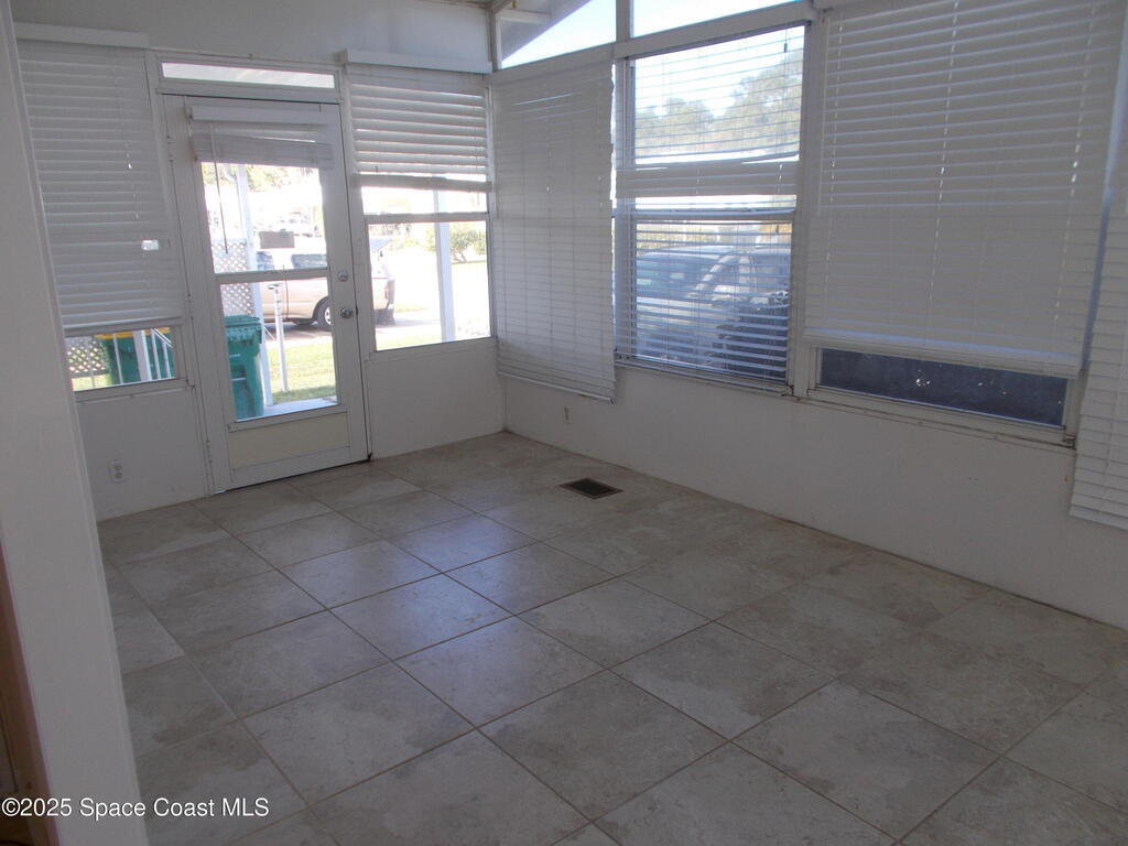 209 Kiwi Drive, Barefoot Bay, FL 32976