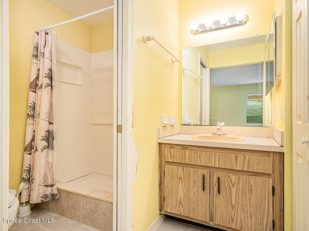 1033 Regency Drive, Melbourne, FL 32935