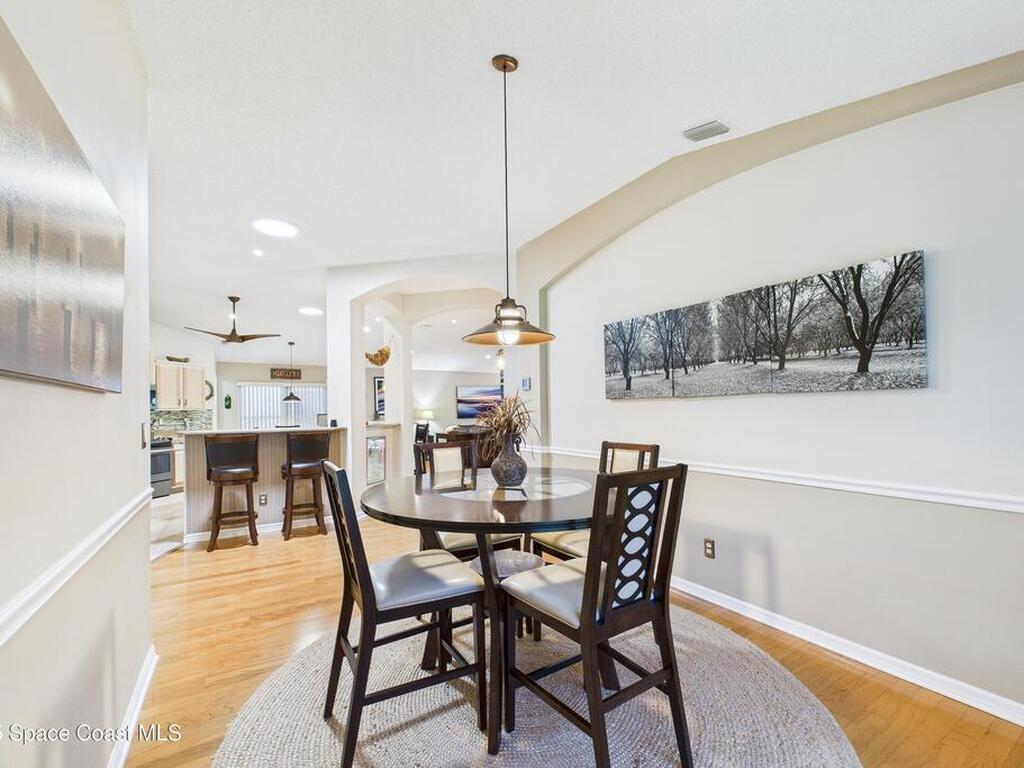 946 Shaw Circle, Melbourne, FL 32940