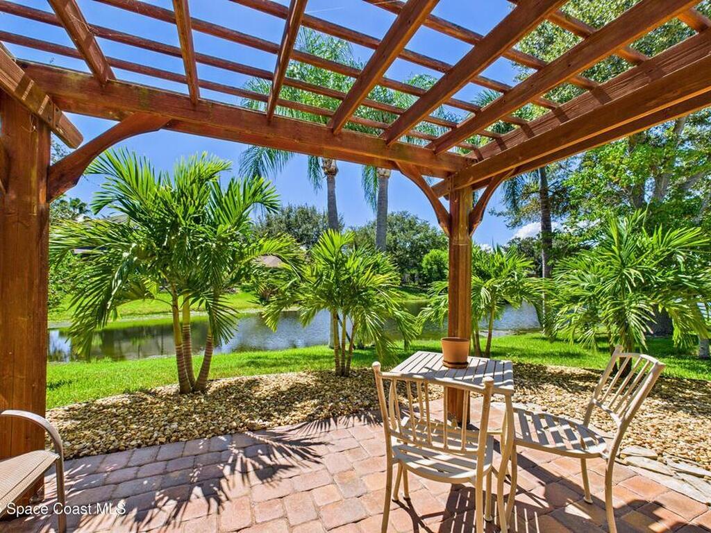 946 Shaw Circle, Melbourne, FL 32940