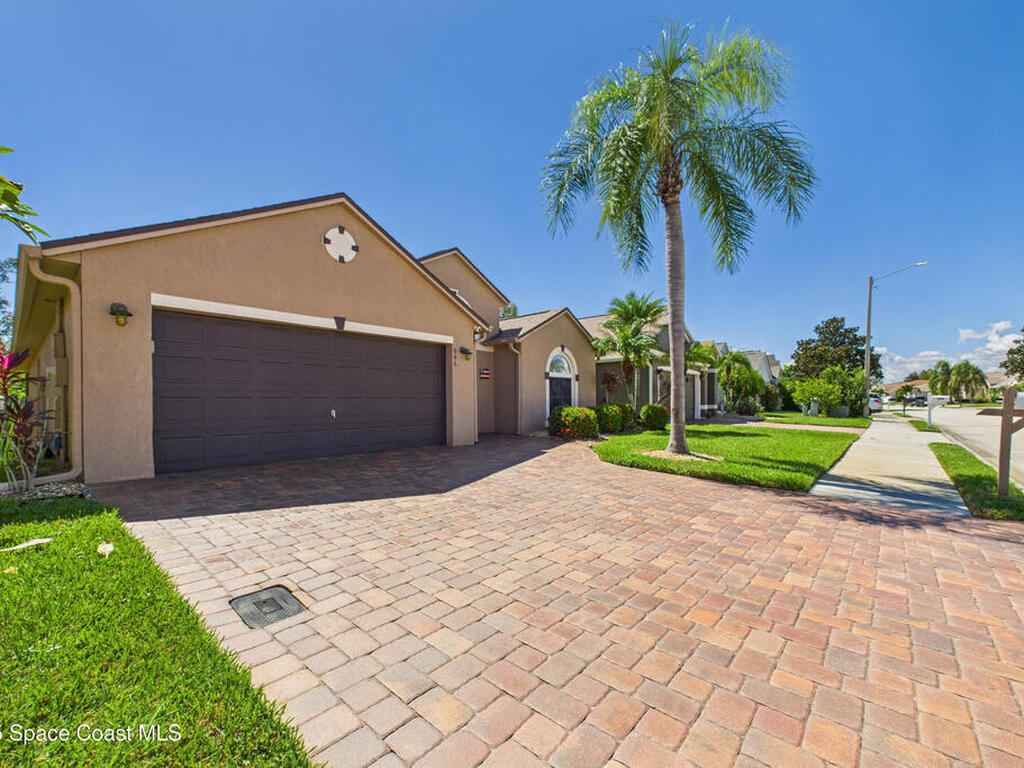 946 Shaw Circle, Melbourne, FL 32940