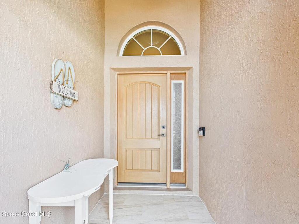 946 Shaw Circle, Melbourne, FL 32940