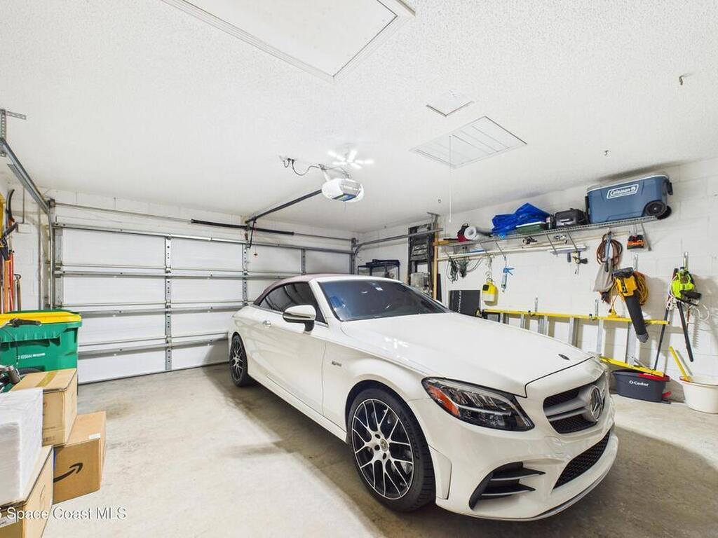 946 Shaw Circle, Melbourne, FL 32940