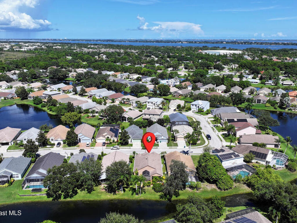 946 Shaw Circle, Melbourne, FL 32940