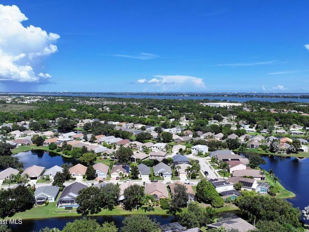 946 Shaw Circle, Melbourne, FL 32940