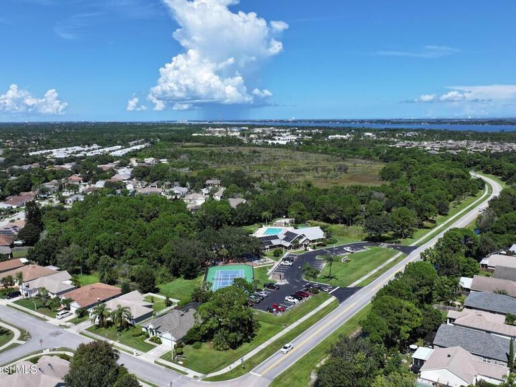 946 Shaw Circle, Melbourne, FL 32940