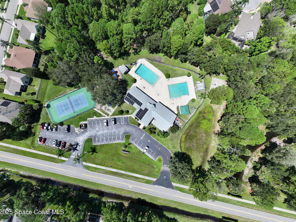 946 Shaw Circle, Melbourne, FL 32940