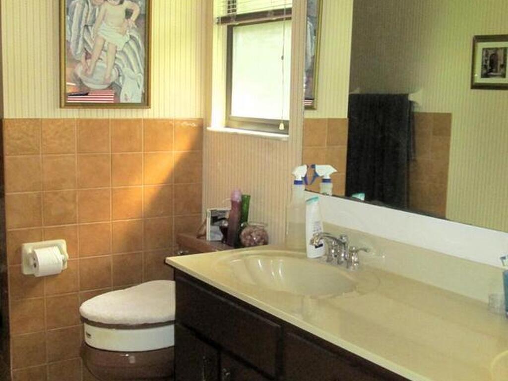 3256 Fairview Drive, Melbourne, FL 32934