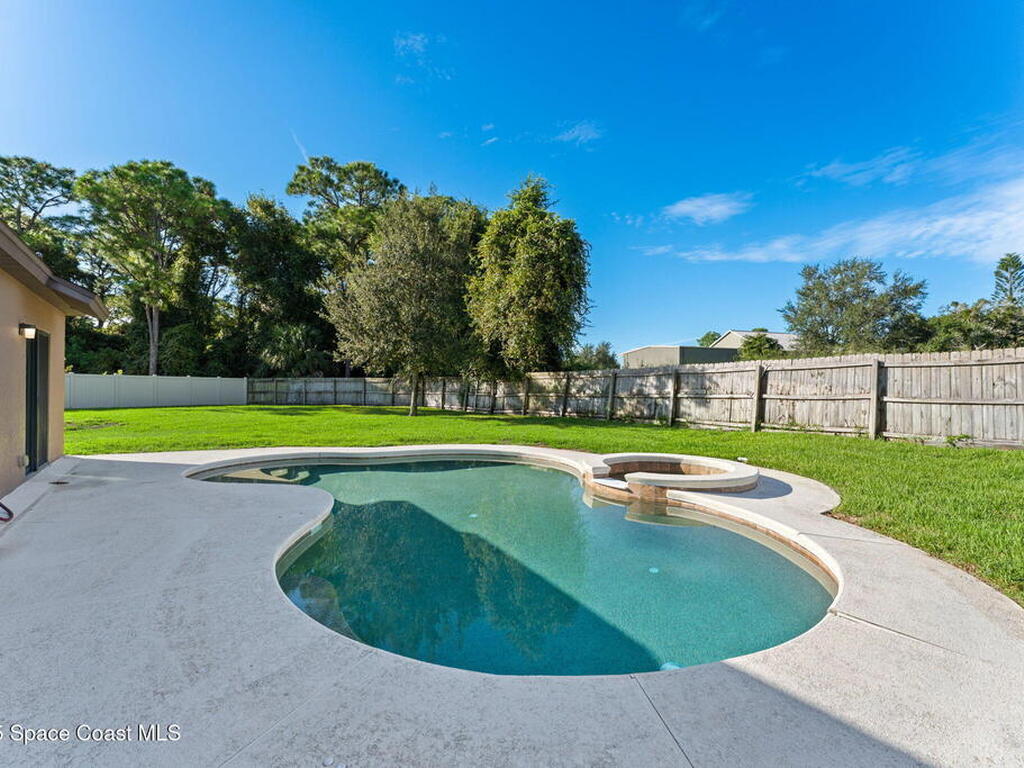 2451 Okalani Street, Melbourne, FL 32940