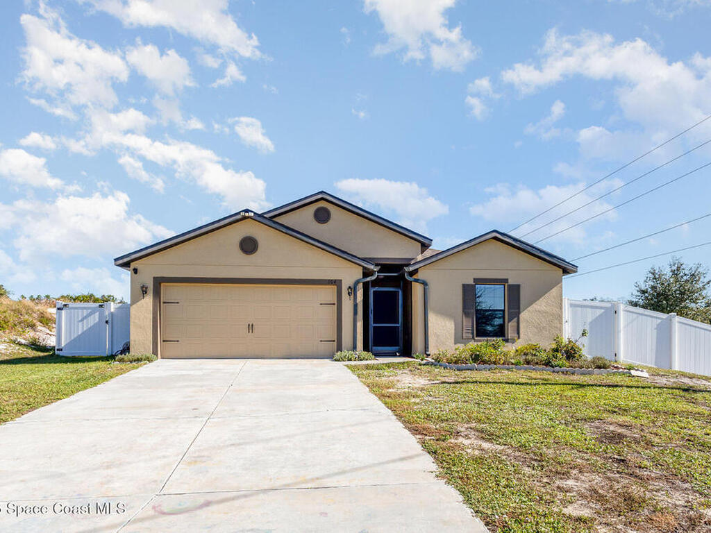 104 Jasmine Circle, Poinciana, FL 34759