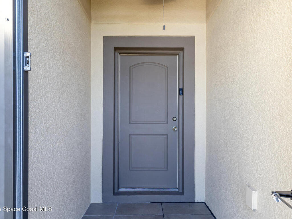 104 Jasmine Circle, Poinciana, FL 34759