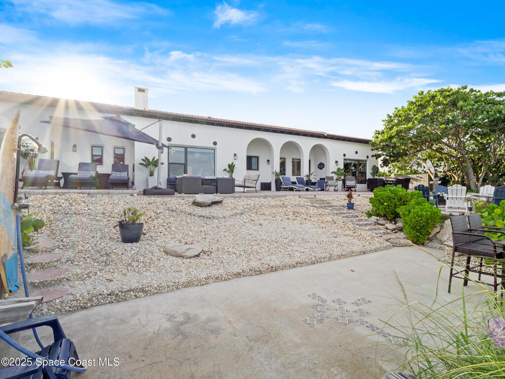 933 S Atlantic Avenue, Cocoa Beach, FL 32931