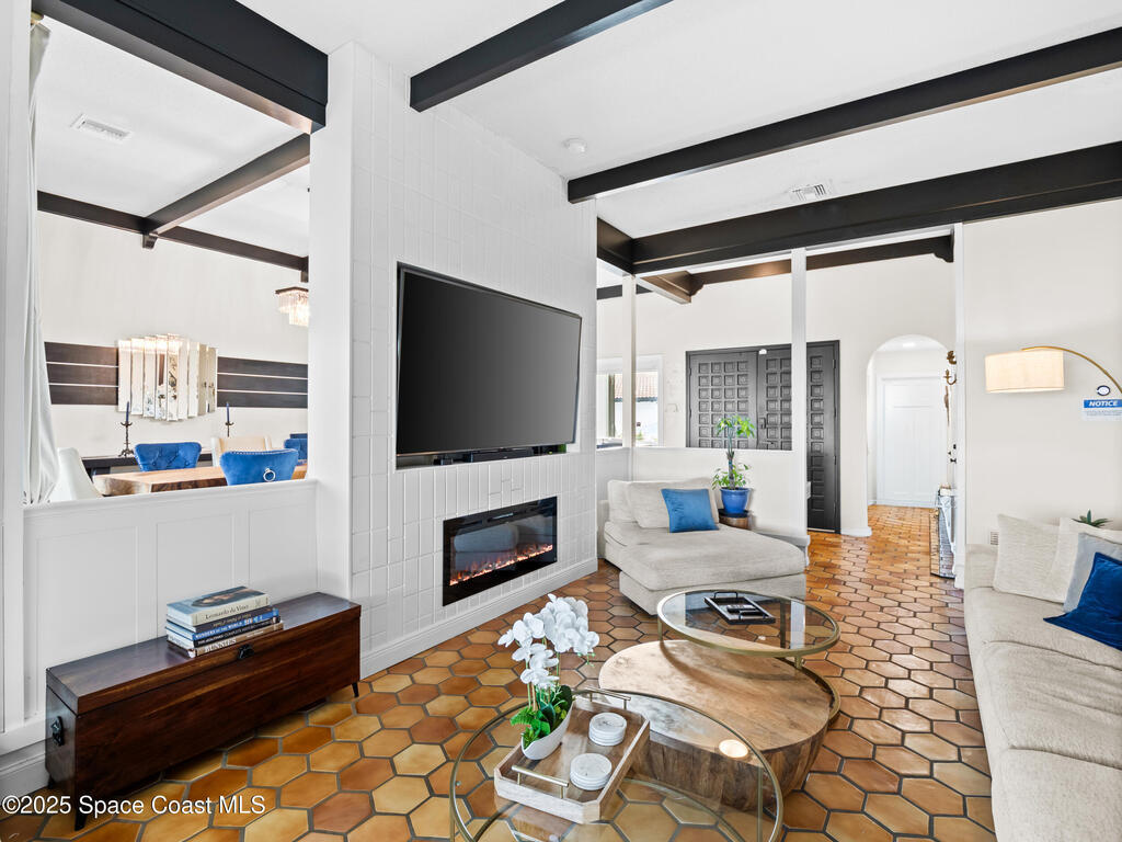 933 S Atlantic Avenue, Cocoa Beach, FL 32931