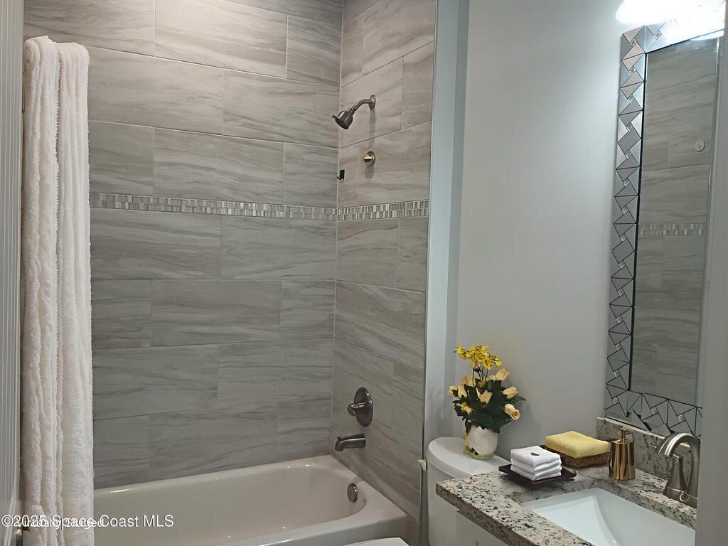 1174 SE Hutchins Street, Palm Bay, FL 32909