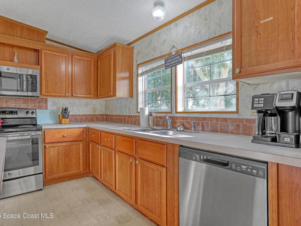 1136 Luther Drive, Rockledge, FL 32955