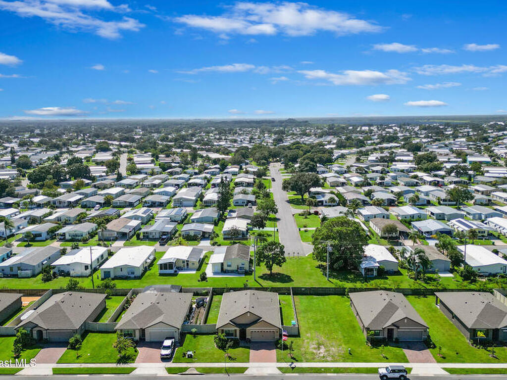 6575 Topaz Drive, Grant-Valkaria, FL 32949