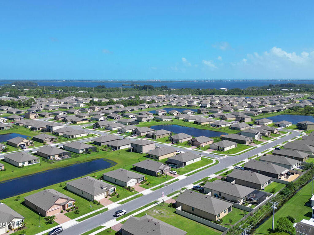 6575 Topaz Drive, Grant-Valkaria, FL 32949