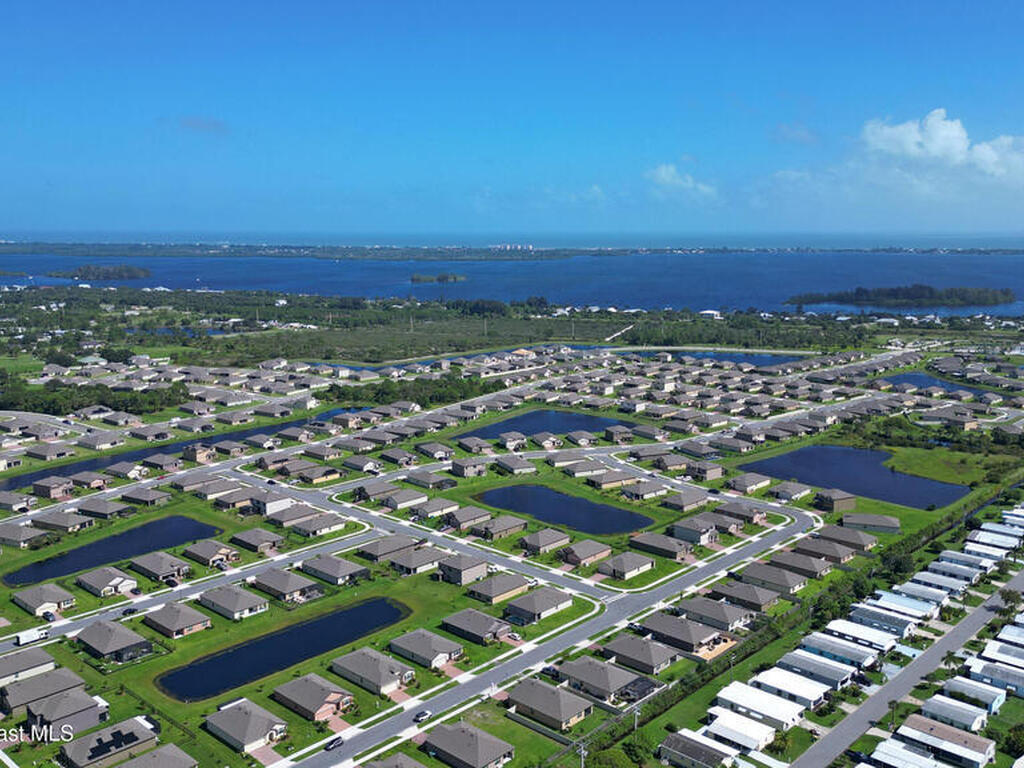 6575 Topaz Drive, Grant-Valkaria, FL 32949