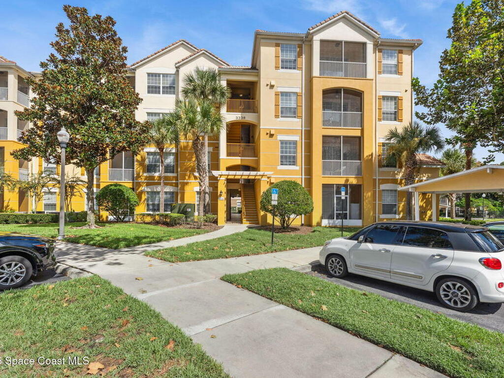 3338 Robert Trent Jones Drive, Orlando, FL 32835