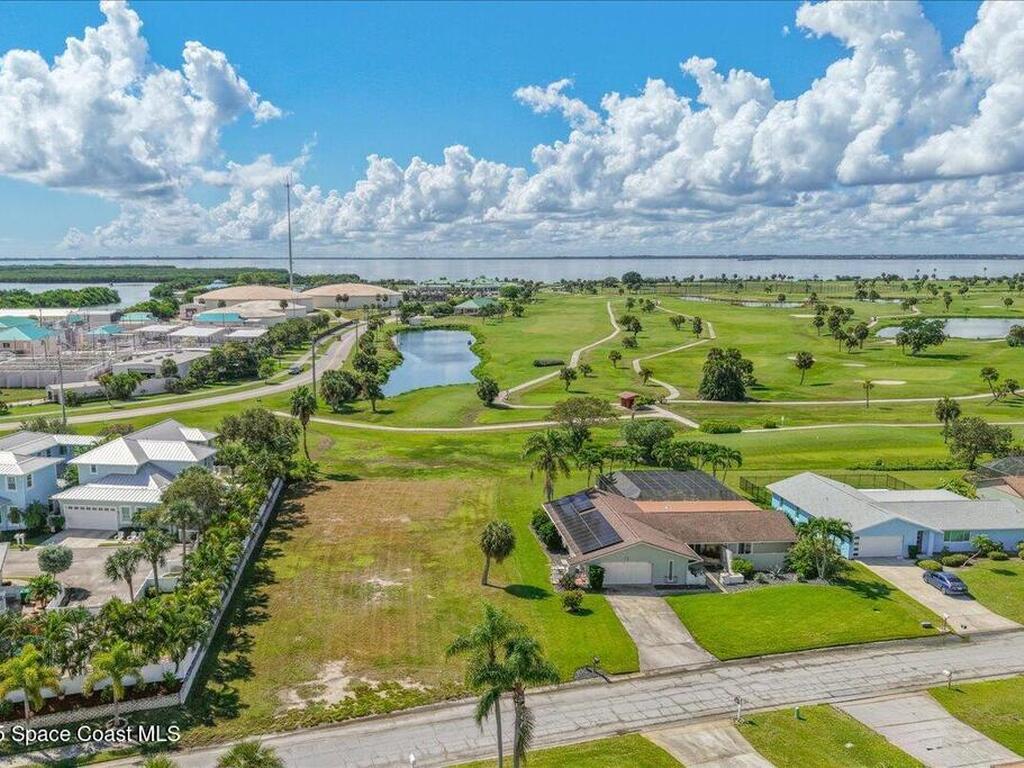10 Fairway Drive, Cocoa Beach, FL 32931