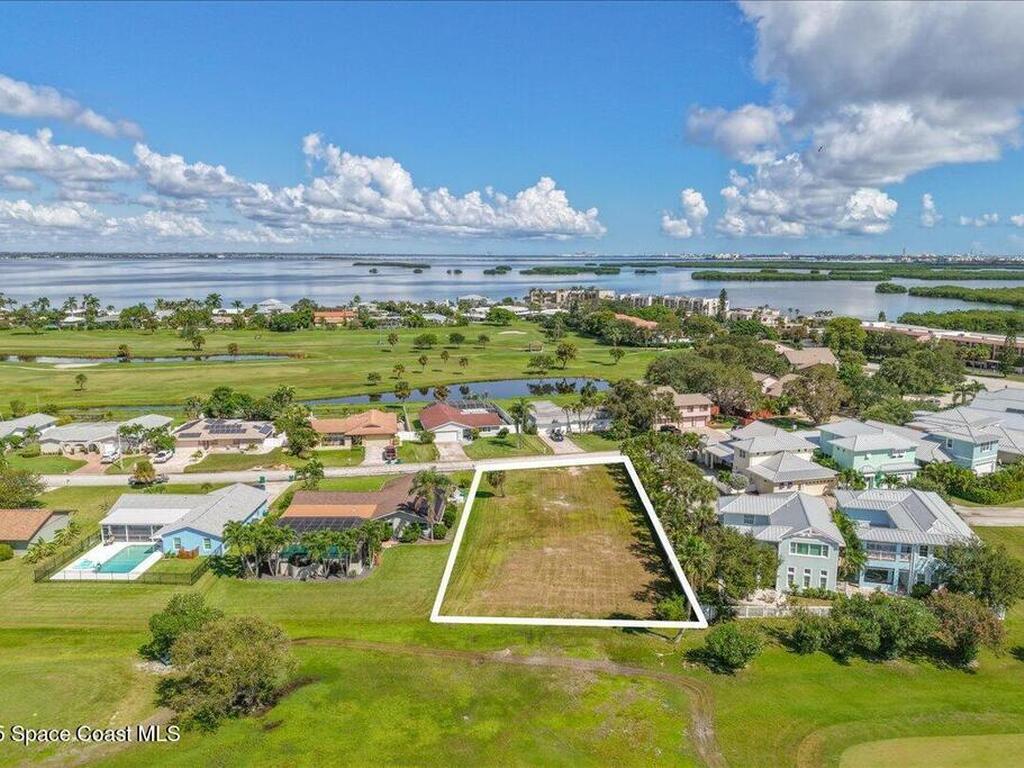 10 Fairway Drive, Cocoa Beach, FL 32931