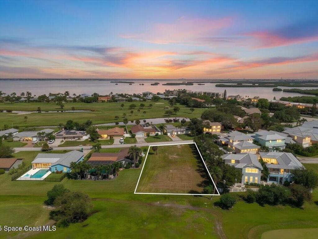 10 Fairway Drive, Cocoa Beach, FL 32931