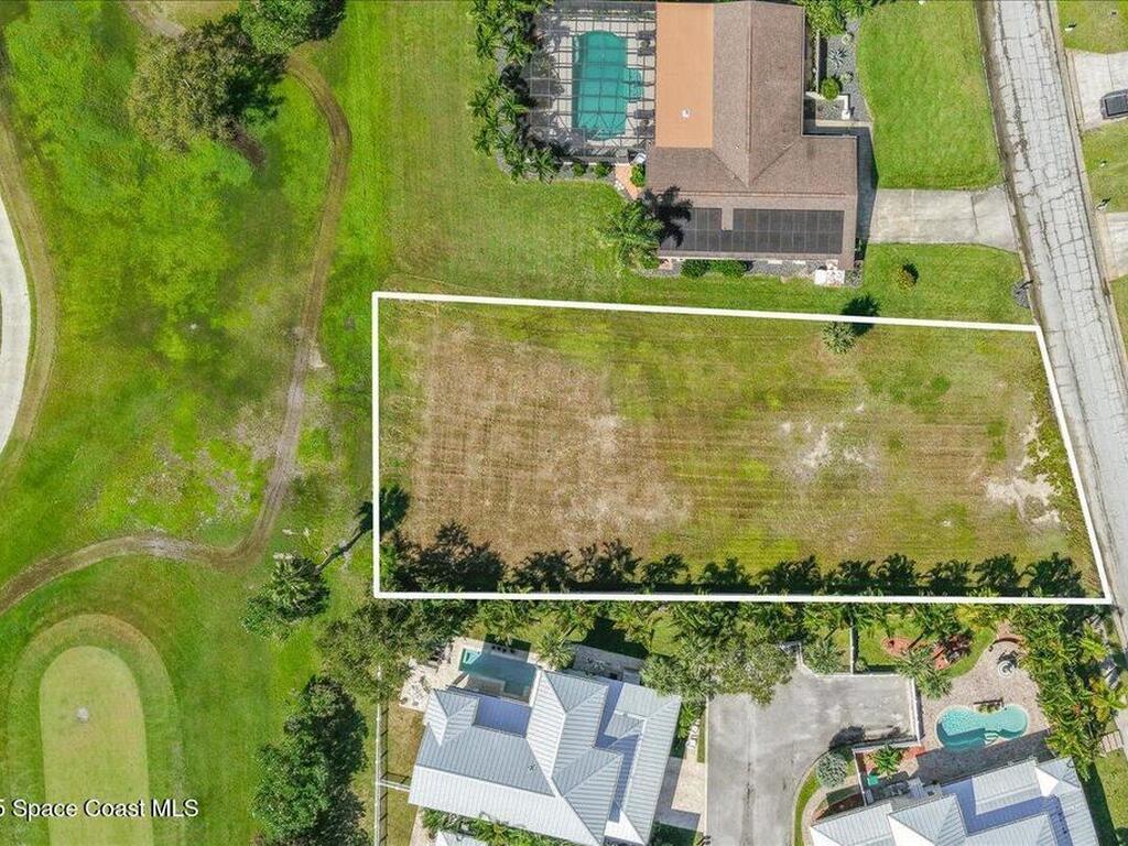 10 Fairway Drive, Cocoa Beach, FL 32931