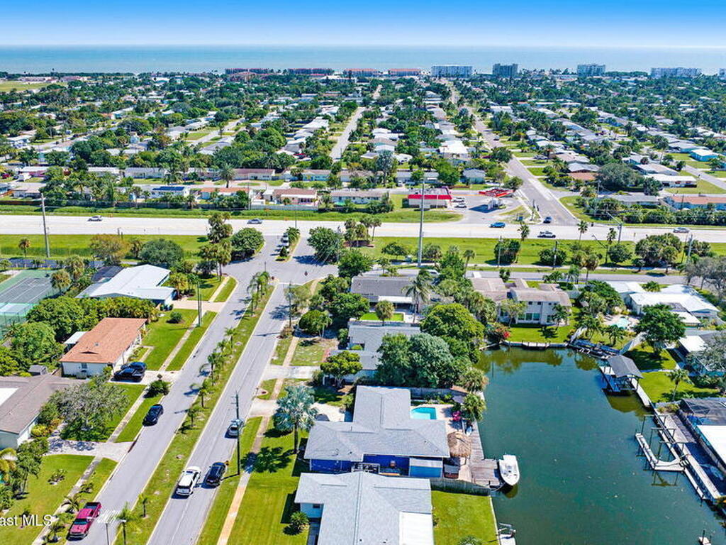 406 Skylark Boulevard, Satellite Beach, FL 32937