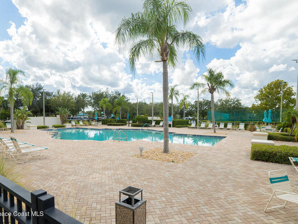 7 Indian River Avenue, Titusville, FL 32796