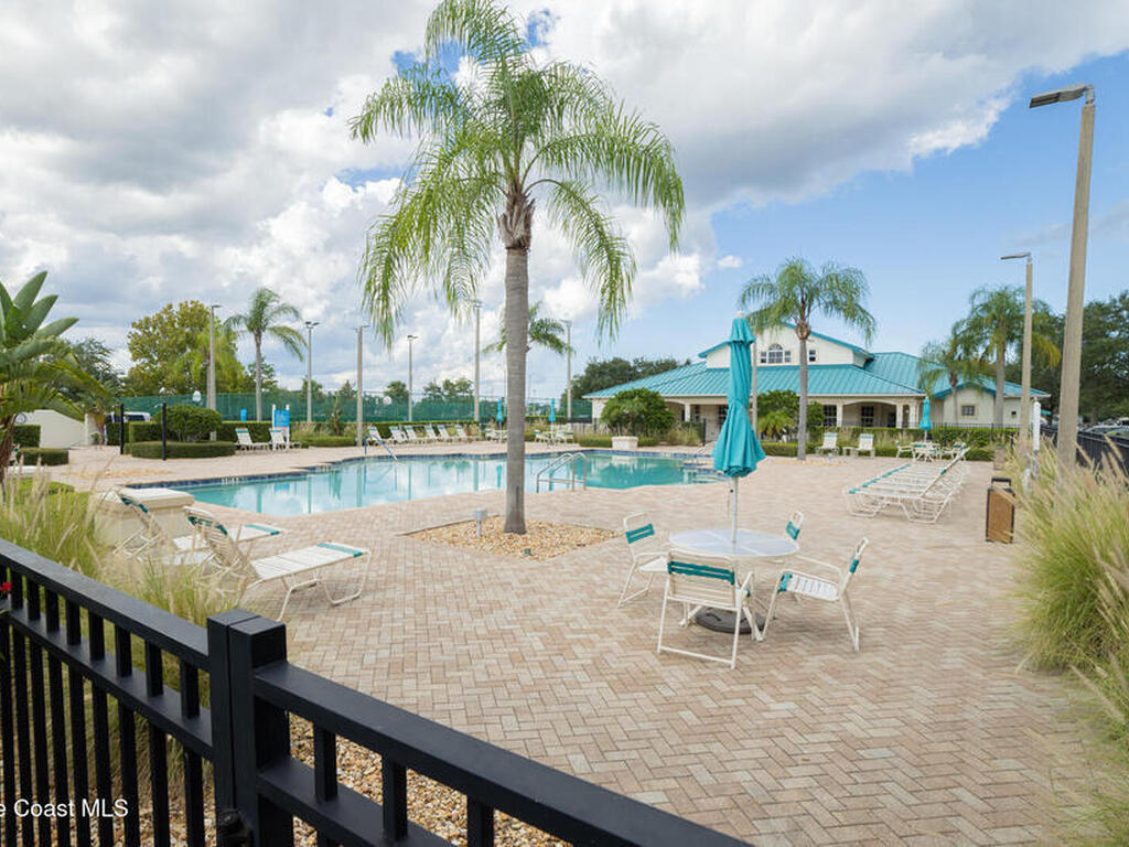 7 Indian River Avenue, Titusville, FL 32796