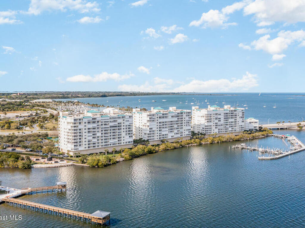 7 Indian River Avenue, Titusville, FL 32796