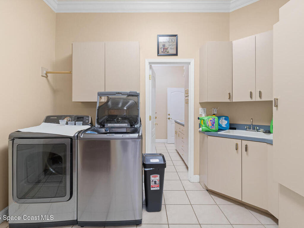 772 Oak Park Drive, Melbourne, FL 32940