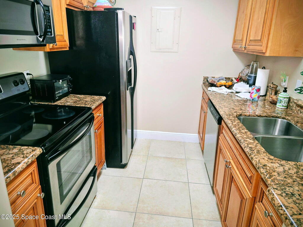 7667 N Wickham Road, Melbourne, FL 32940