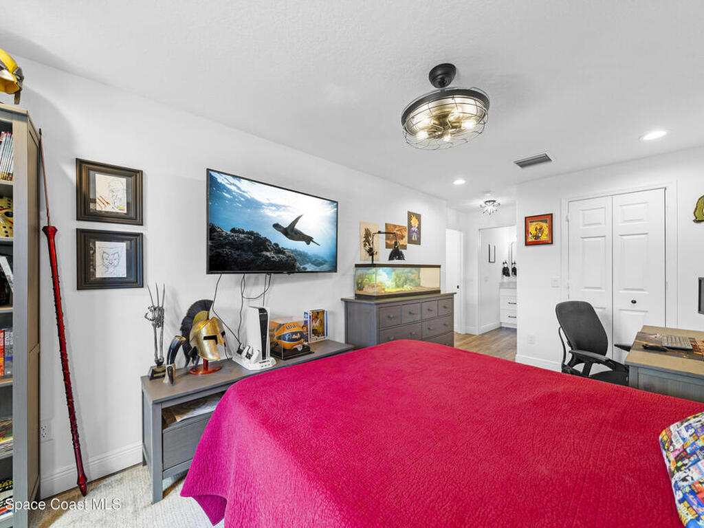 7010 Indian River Boulevard, Grant-Valkaria, FL 32949