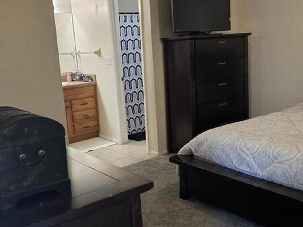 2070 SE Waverly Avenue, Palm Bay, FL 32909