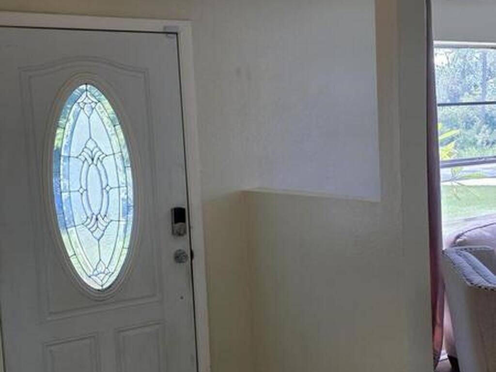 2070 SE Waverly Avenue, Palm Bay, FL 32909