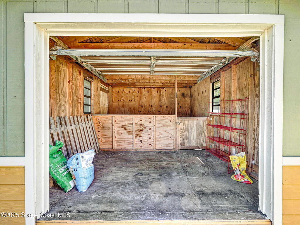 6570 Whispering Pines Lane, Grant, FL 32949