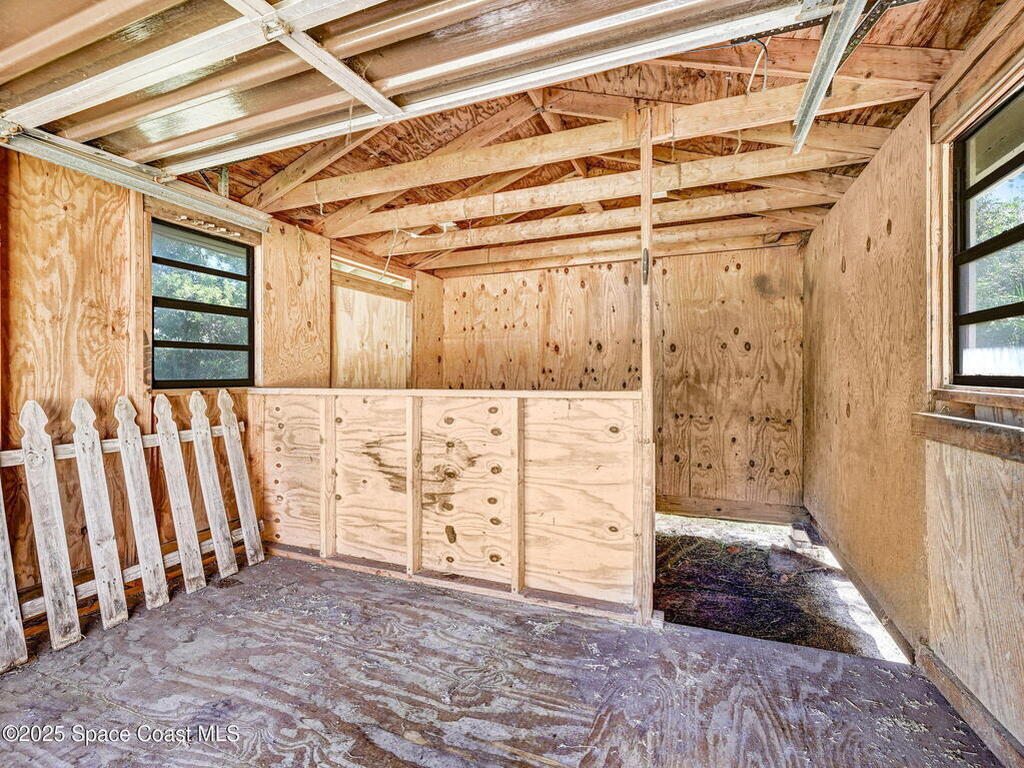 6570 Whispering Pines Lane, Grant, FL 32949