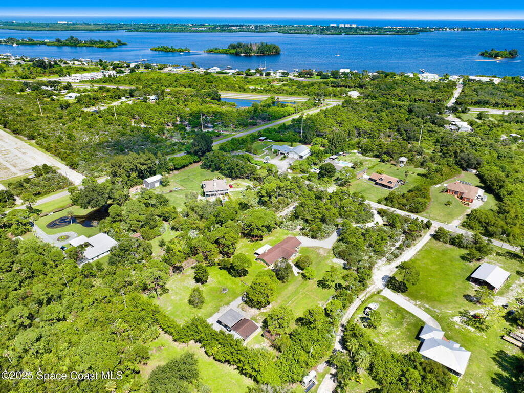 6570 Whispering Pines Lane, Grant, FL 32949