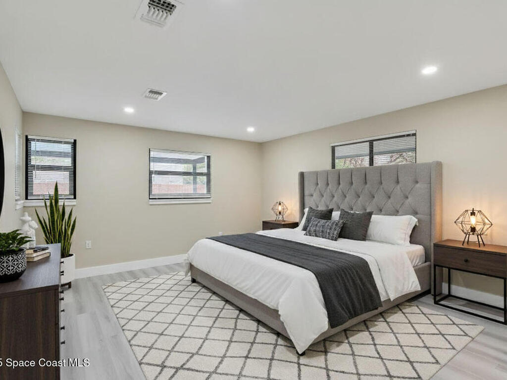 1940 Dawn Drive, Melbourne, FL 32935