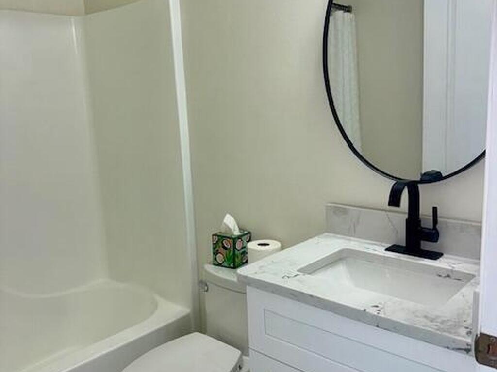 968 Shaw Circle, Melbourne, FL 32940