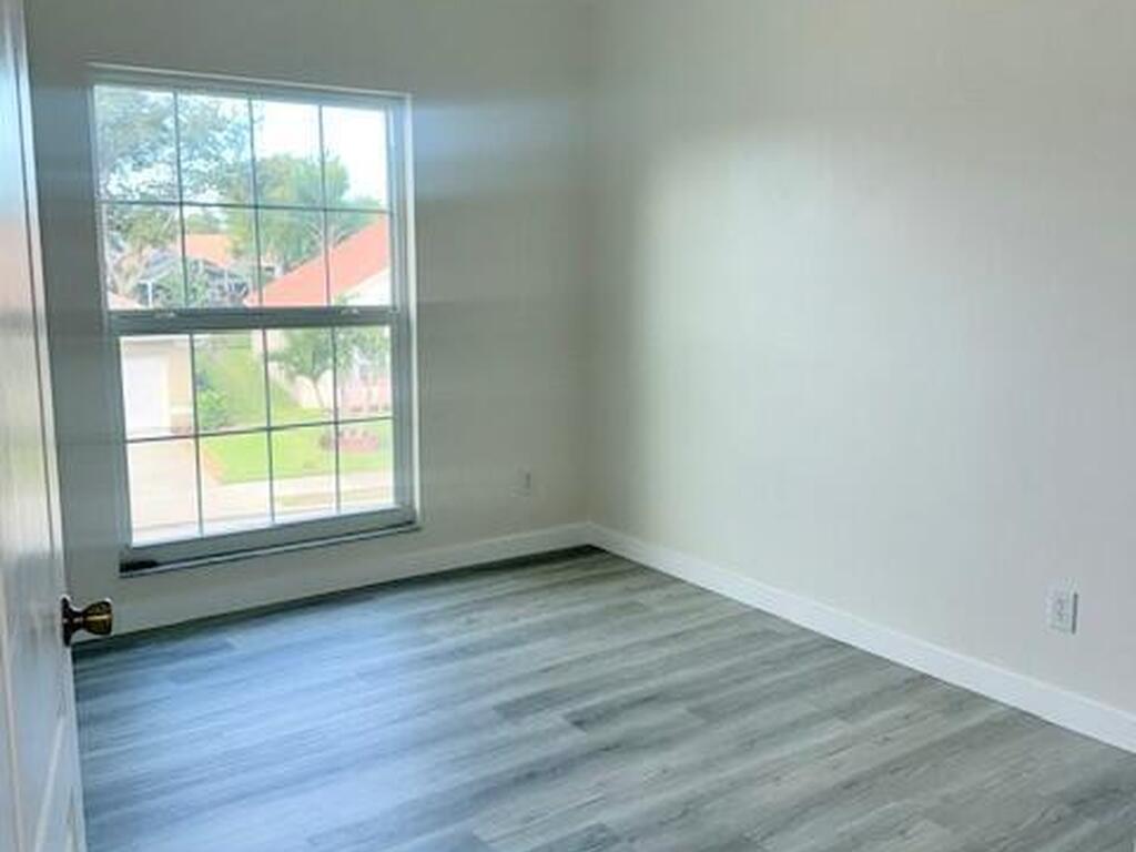 968 Shaw Circle, Melbourne, FL 32940